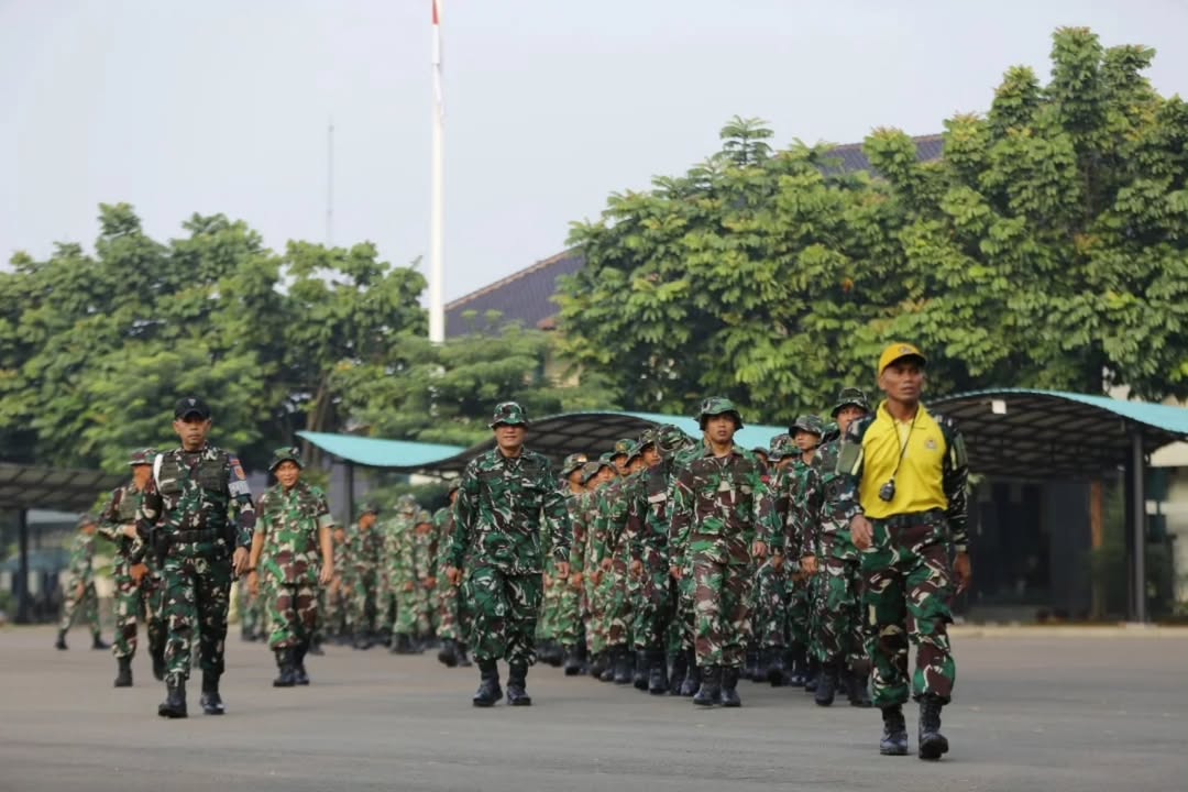 Langkah Serentak Prajurit Kostrad Warnai Cilodong, Hanmars 7K Tempa Ketahanan dan Soliditas Satuan